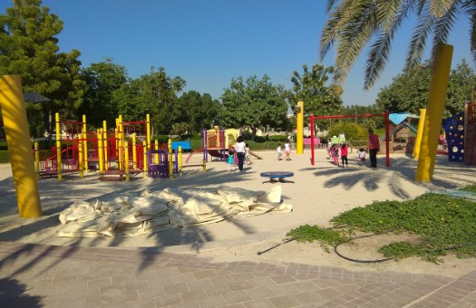 playgrounds at al barsha park pond